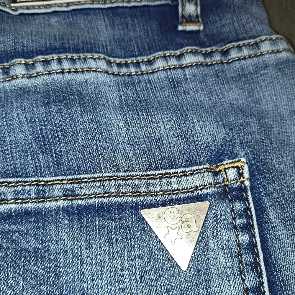 Celebrity Ace Woman's light wash skinny jeans,Size 18